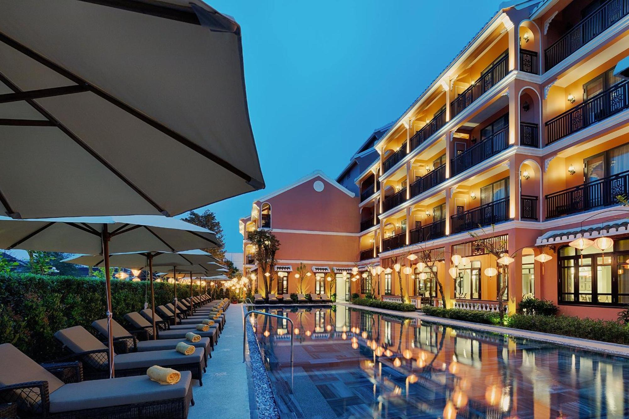 Allegro Hoi An . A Little Luxury Hotel & Spa Экстерьер фото The Riverview Pool at The River